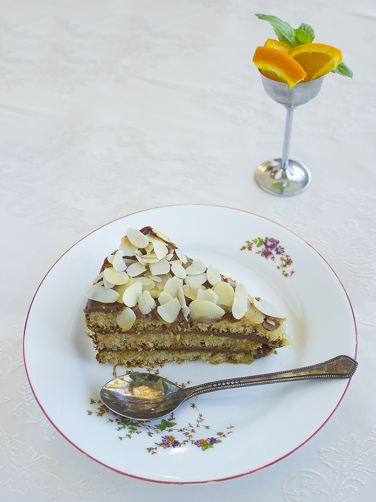 Cocoa Spread Cake